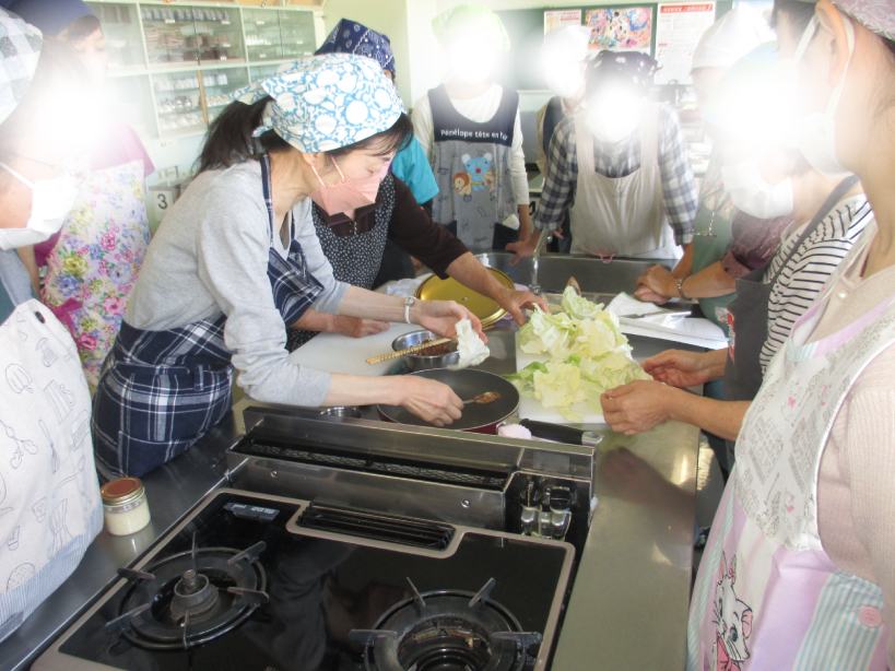 からだに優しい料理の様子1